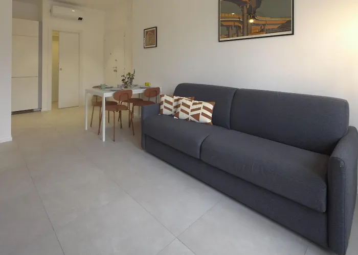 Attic With Terrace On Conca D'oro Appartamento *